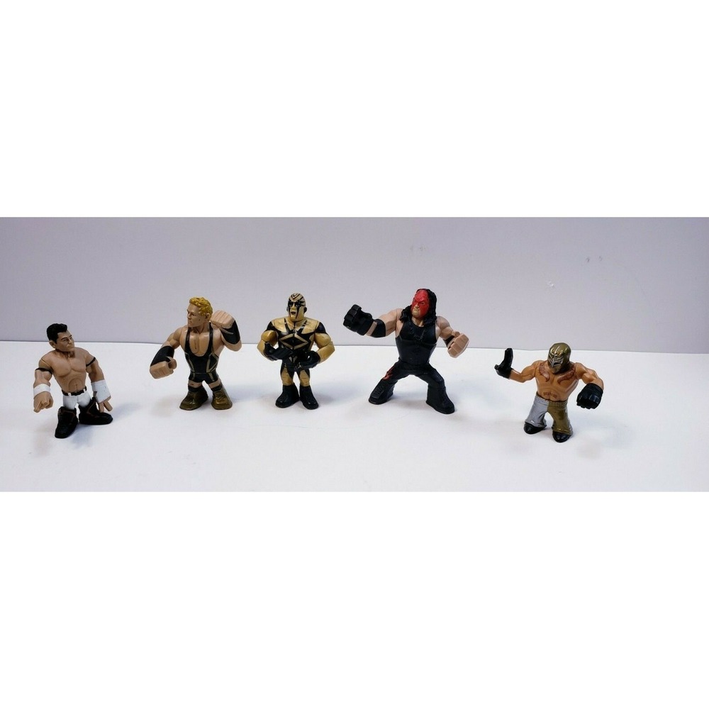 Lot of 5 WWE Wrestling Small Figures 2 inches